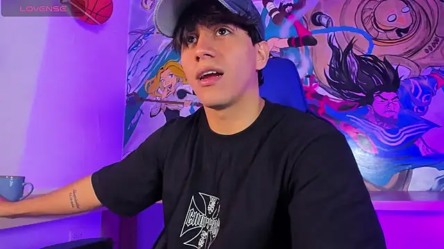 Snapshot of Allex_Cano chatting on March 25, 8:26 pm Allex Cano online show from March 25, 8:26 pm