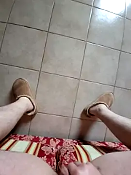 Snapshot of mauroxx08 chatting on March 17, 12:41 pm mauroxx08 online show from March 17, 12:41 pm