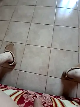 Snapshot of mauroxx08 chatting on March 30, 6:14 am mauroxx08 online show from March 30, 6:14 am