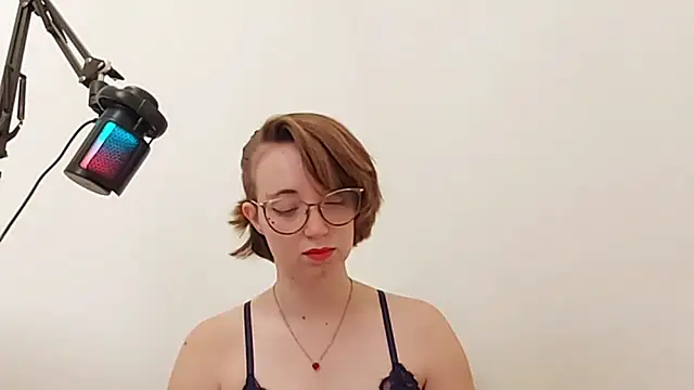 Snapshot of Elise_Nyx chatting on September 26, 1:59 pm Elise Nyx online show from September 26, 1:59 pm