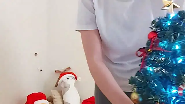 Elise Nyx online show from December 17, 1:39 pm