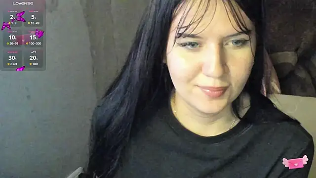 Snapshot of brii69 chatting on March 22, 6:33 am brii69 online show from March 22, 6:33 am