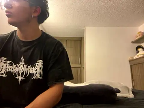 DesireLuxe online show from January 13, 7:13 am