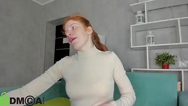 Sandra Wi1son online show from May 5, 1:35 am