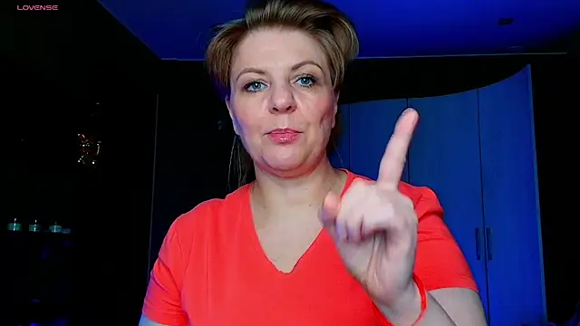 VeronikawGold online show from May 8, 10:37 pm