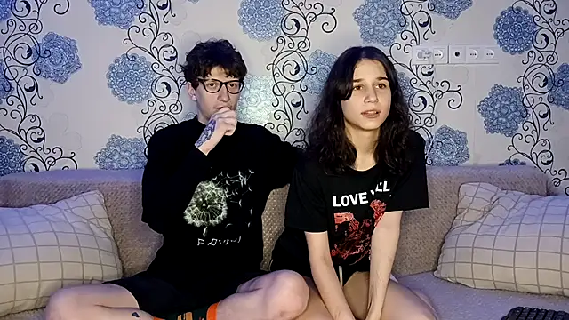 baby lesi online show from December 22, 6:38 pm