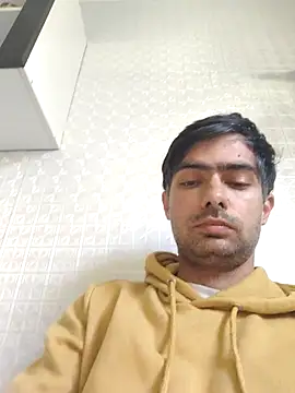 andreiiiii2025 online show from May 12, 5:48 am