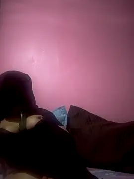 Snapshot of -Zomord chatting on February 20, 7:52 pm -Zomord online show from February 20, 7:52 pm