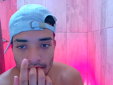 eross chipre  online show from January 10, 7:48 pm