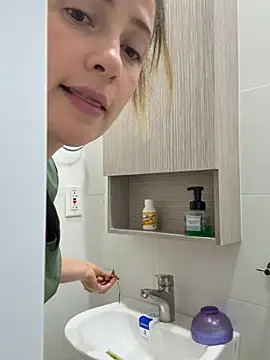 Shiarami online show from February 10, 2:21 pm