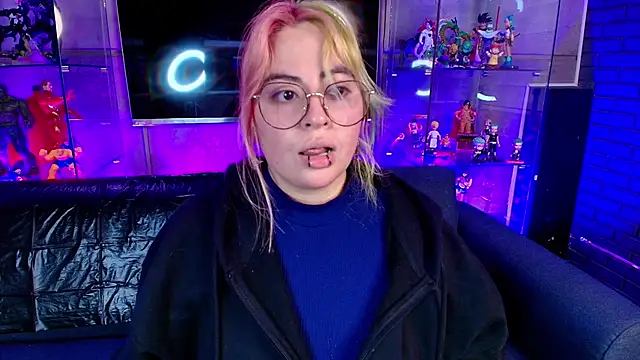 missa motato online show from February 23, 11:18 am