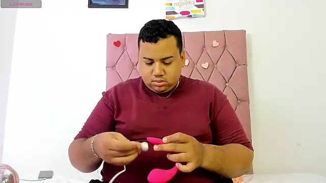 MICHAEL AND SHARON online show from September 27, 3:44 am