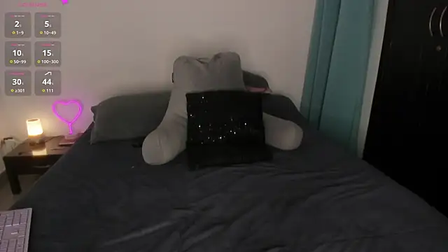 Snapshot of _lucianapalmer chatting on March 17, 11:30 pm lucianapalmer online show from March 17, 11:30 pm