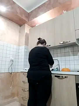 Dolcecurvy online show from November 23, 2:50 pm