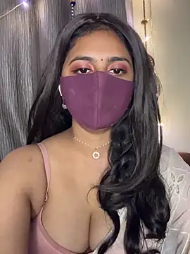 Dishasarmaa05 online show from October 24, 1:29 pm