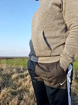 Snapshot of JBM007 chatting on March 12, 3:51 pm JBM007 online show from March 12, 3:51 pm