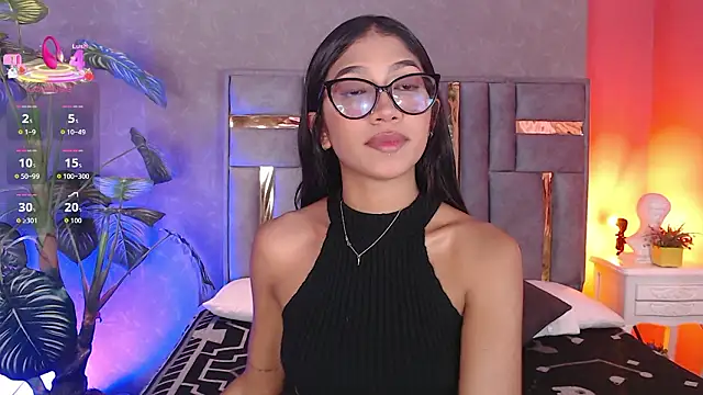Snapshot of Tyla_Ks chatting on February 27, 7:36 pm Tyla Ks online show from February 27, 7:36 pm
