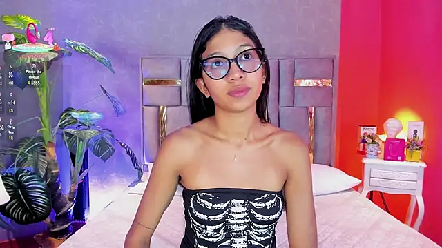 Snapshot of Tyla_Ks chatting on March 21, 7:17 pm Tyla Ks online show from March 21, 7:17 pm