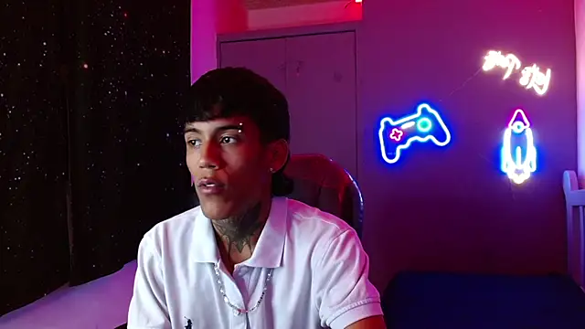 RyanKing19 online show from February 27, 2:10 am