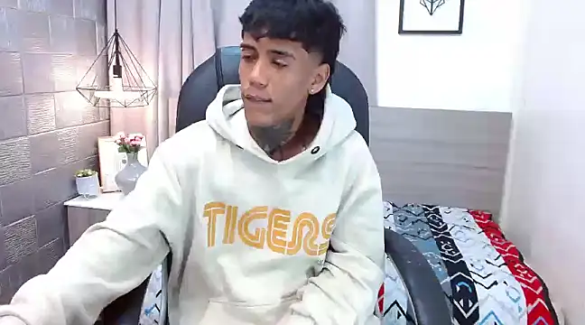 RyanKing19 online show from March 5, 10:55 am