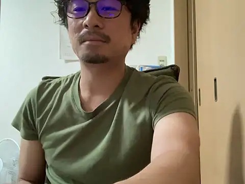 Snapshot of masato1115aa chatting on September 21, 2:40 pm masato1115aa online show from September 21, 2:40 pm