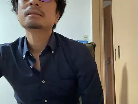 Snapshot of masato1115aa chatting on September 29, 3:44 am masato1115aa online show from September 29, 3:44 am