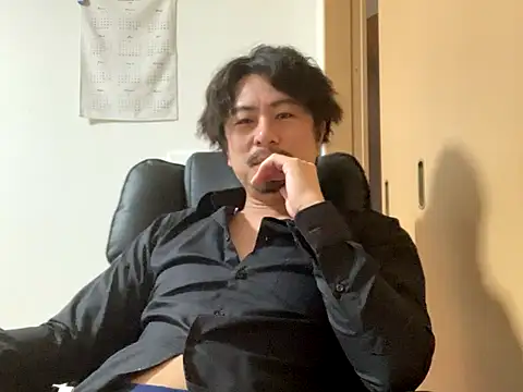Snapshot of masato1115aa chatting on October 20, 12:44 am masato1115aa online show from October 20, 12:44 am