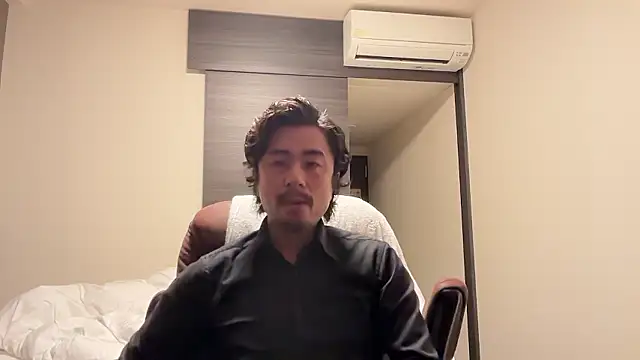 Snapshot of masato1115aa chatting on January 16, 11:42 pm masato1115aa online show from January 16, 11:42 pm