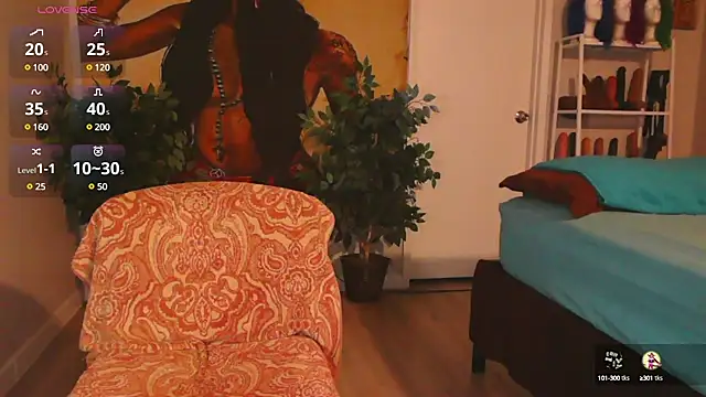 Queenanitadix online show from December 28, 12:45 pm