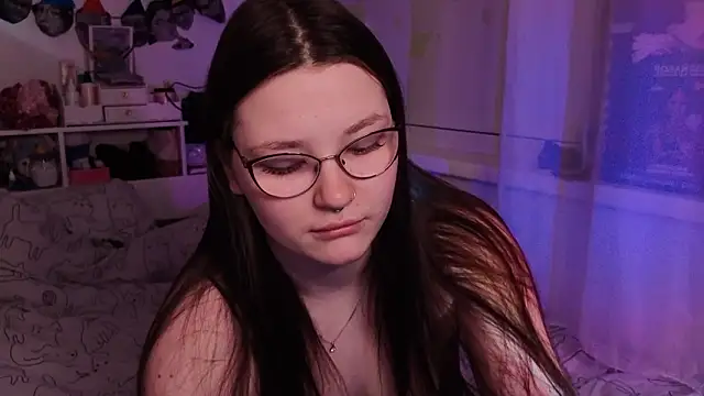 milliedoll online show from February 8, 12:19 pm