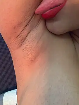 Snapshot of isha_sassy chatting on December 5, 6:37 pm isha sassy online show from December 5, 6:37 pm