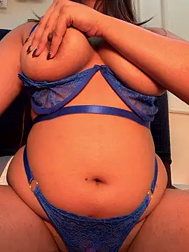 Snapshot of isha_sassy chatting on January 9, 6:42 pm isha sassy online show from January 9, 6:42 pm