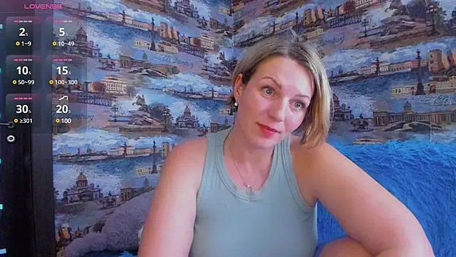 Snapshot of LadyLucky_ chatting on February 20, 7:01 am LadyLucky online show from February 20, 7:01 am
