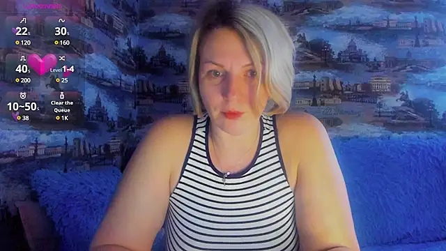 Snapshot of LadyLucky_ chatting on February 25, 2:47 am LadyLucky online show from February 25, 2:47 am