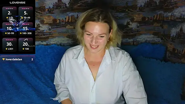 Snapshot of LadyLucky_ chatting on September 22, 2:13 am LadyLucky online show from September 22, 2:13 am