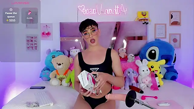 Snapshot of femboy-20 chatting on February 23, 10:42 pm femboy-20 online show from February 23, 10:42 pm