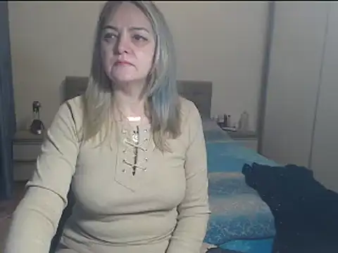 MatureDiana online show from January 17, 3:23 am