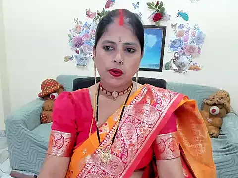leahgotiii online show from May 16, 5:48 am
