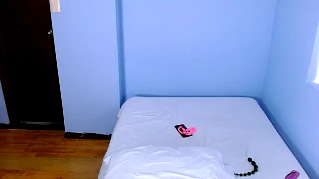 Snapshot of Catabotero_0 chatting on February 27, 5:15 pm Catabotero 0 online show from February 27, 5:15 pm