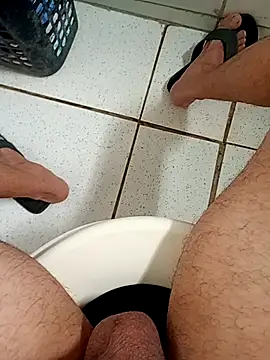 magrinhogostoso696 online show from February 8, 6:33 pm