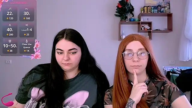 Snapshot of kitsune_8 chatting on February 25, 10:37 am kitsune 8 online show from February 25, 10:37 am