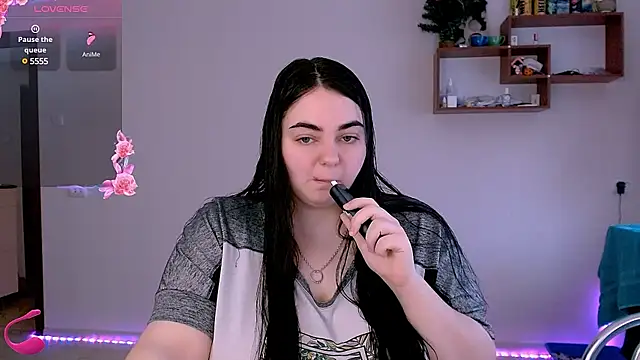 Snapshot of kitsune_8 chatting on February 27, 6:40 am kitsune 8 online show from February 27, 6:40 am