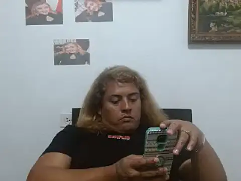 pamelareynadelsur online show from March 1, 12:07 am