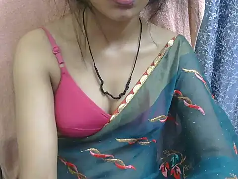 Cute Pihu01 online show from September 11, 6:19 pm