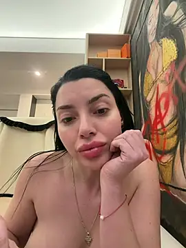 Snapshot of Mia_Splash chatting on April 8, 7:03 pm Mia Splash online show from April 8, 7:03 pm