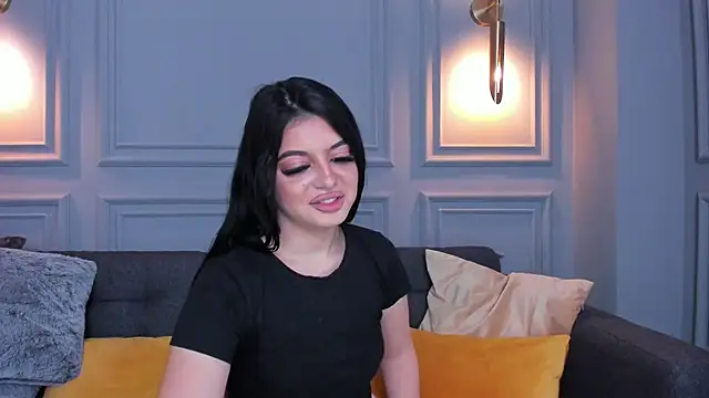 Snapshot of BridgitteBia chatting on February 24, 8:58 pm BridgitteBia online show from February 24, 8:58 pm