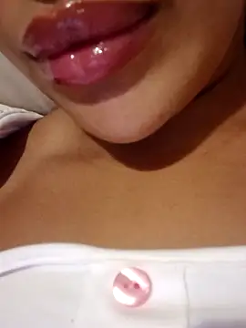 Sexlove1xo online show from September 25, 12:03 am