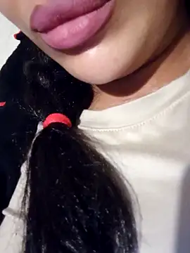 Sexlove1xo online show from November 18, 4:33 pm