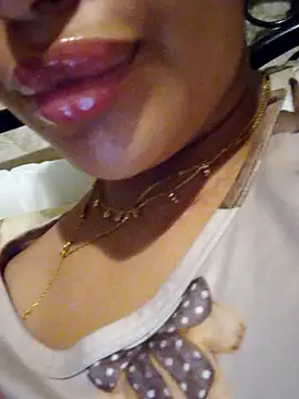 Sexlove1xo online show from June 24, 5:12 pm