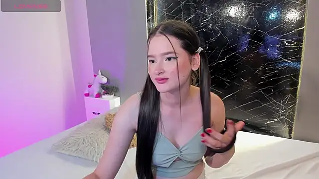 Snapshot of JasmineBella0 chatting on February 25, 9:02 pm JasmineBella0 online show from February 25, 9:02 pm